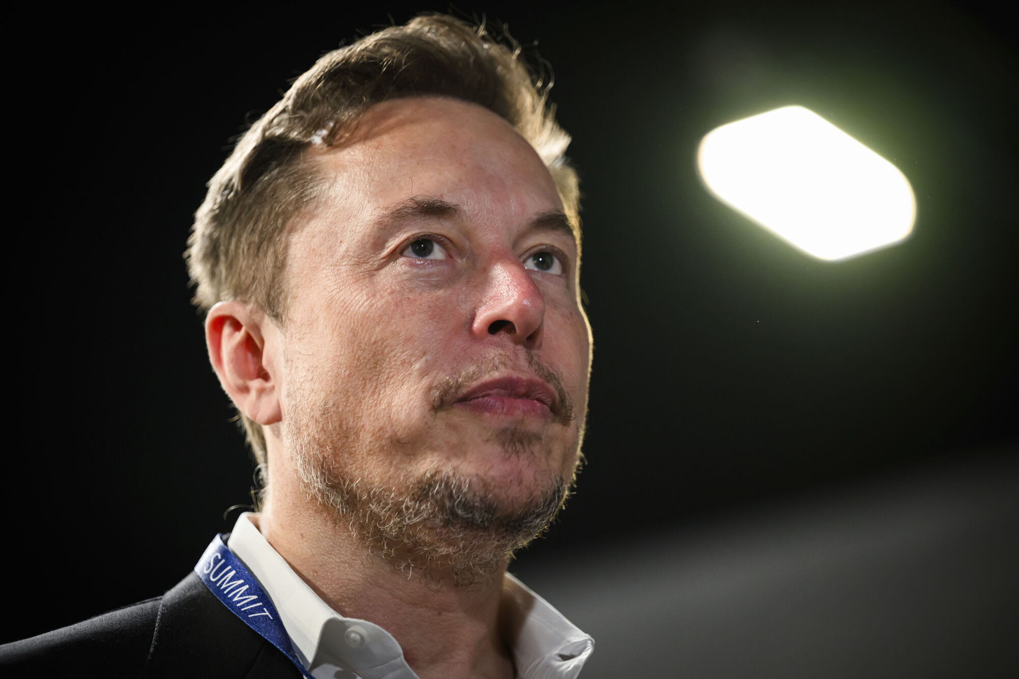 rău înainte?  Potrivit lui Elon Musk, inteligența artificială ar putea distruge umanitatea – TV3