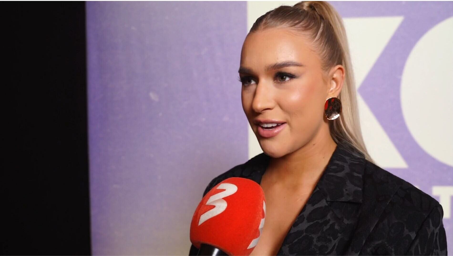 Ränk! Kelly Sildaru jagas videot kukkumisest, mis ta otse  operatsioonilauale viis