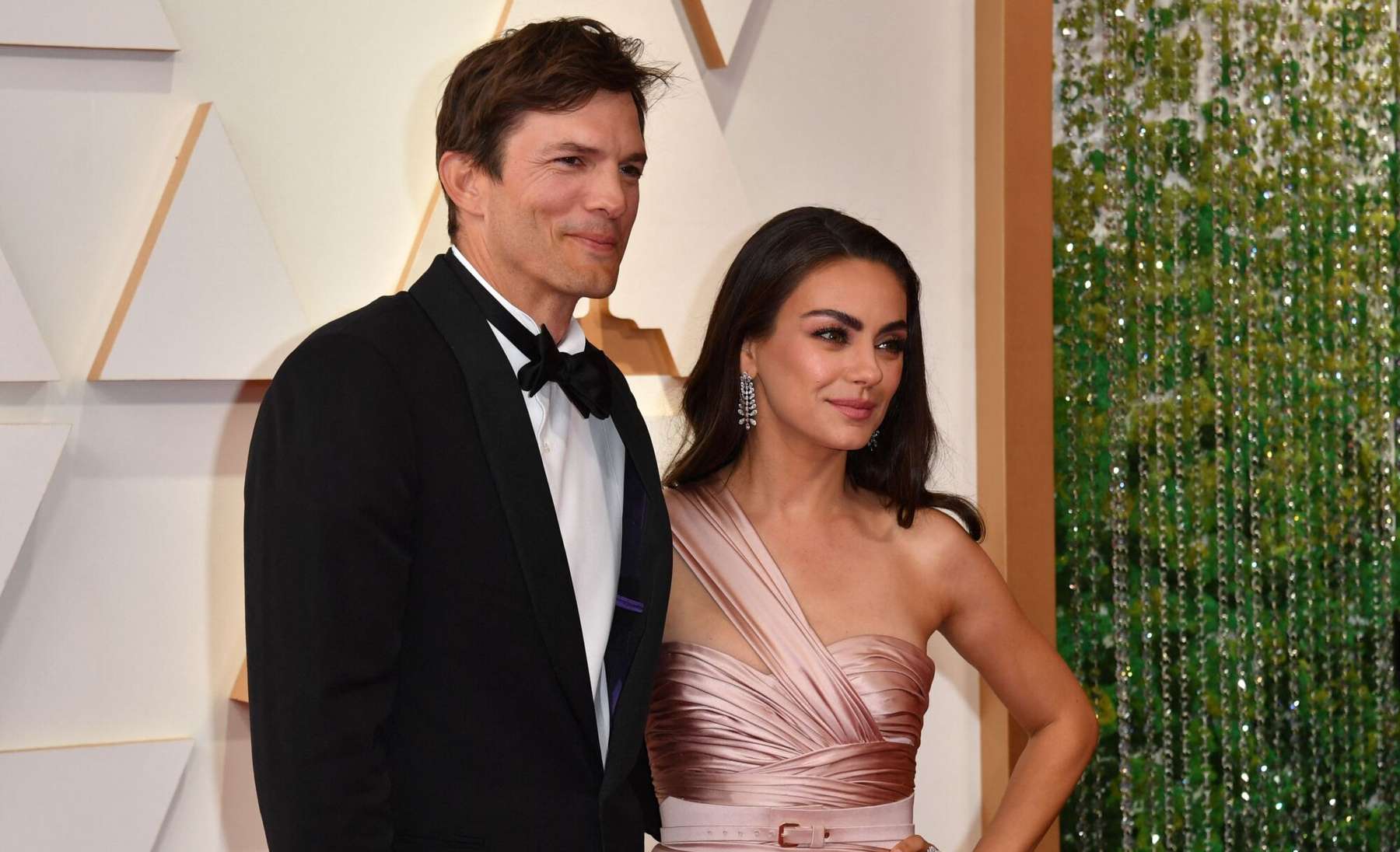 Mila Kunis ja Ashton Kutcher