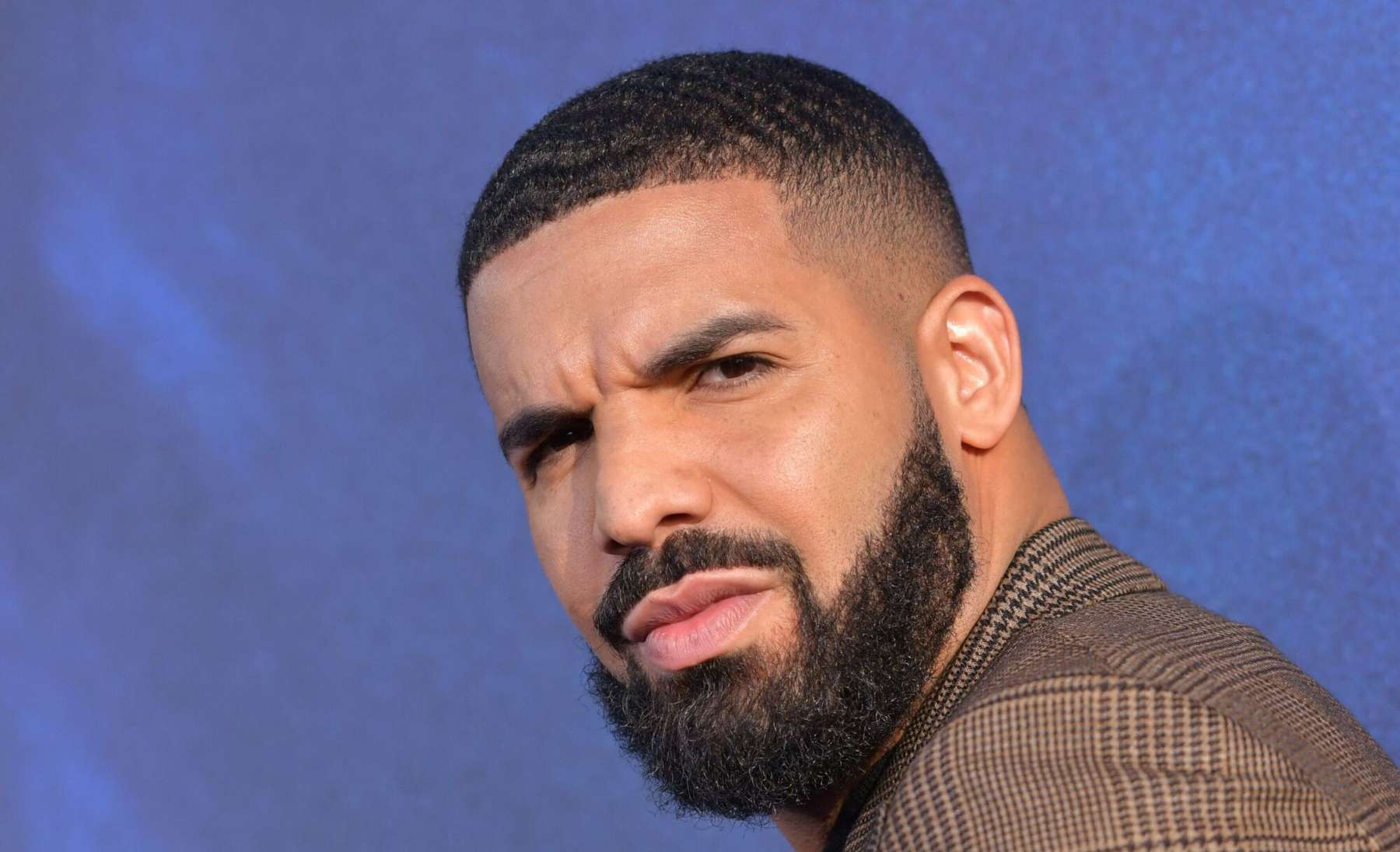 Drake’i tabas otse-eetris piinlik vahejuhtum!