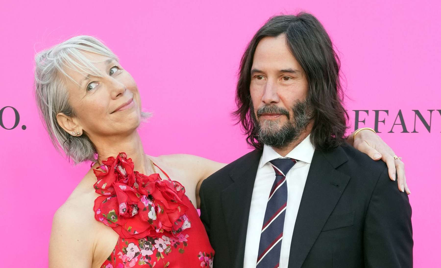 Keanu Reevesi kaaslane kommenteeris suhet filmistaariga.