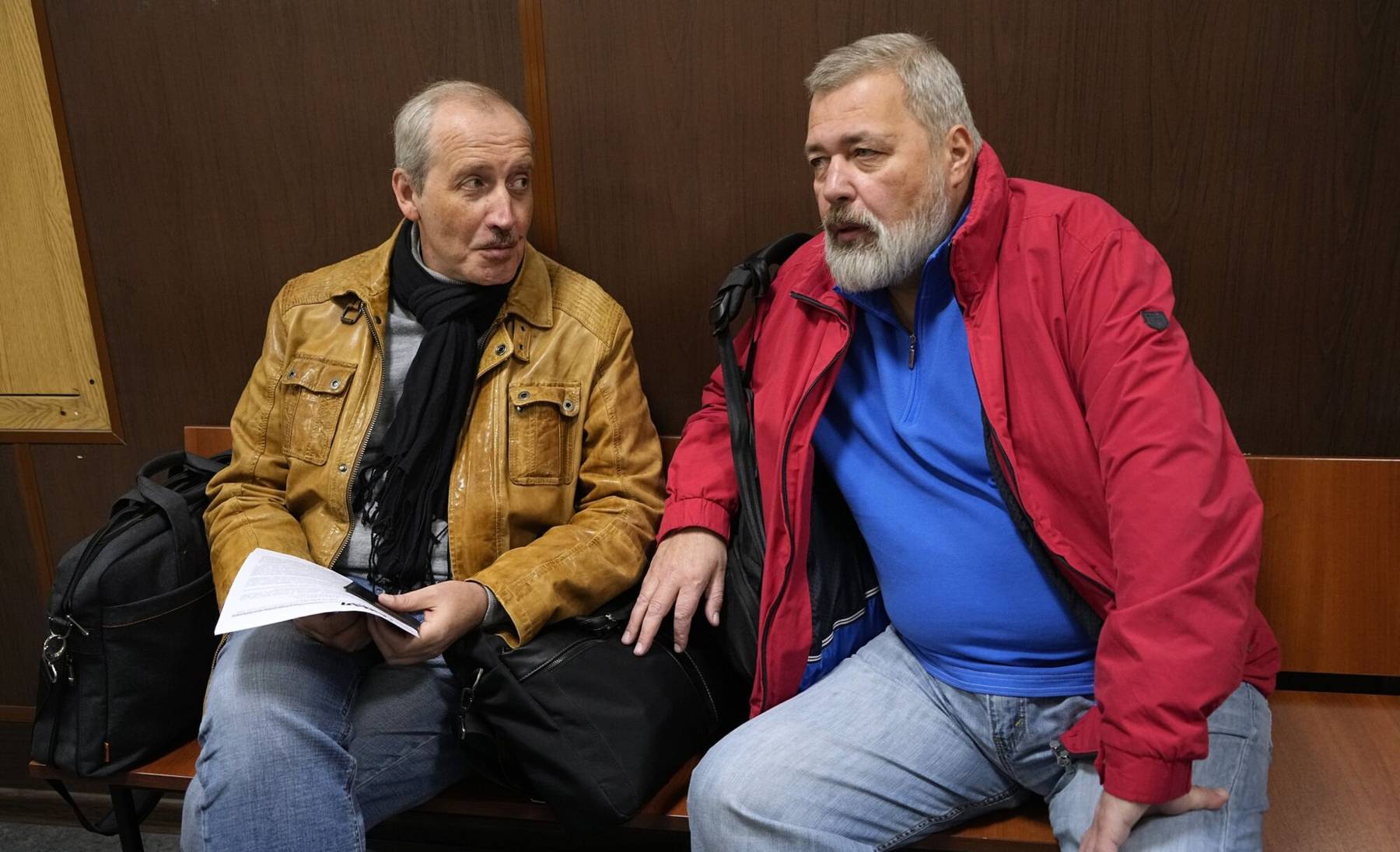 Novaja Gazeta praegune peatoimetaja Sergei Sokolov (vasakul) ja endine peatoimetaja Dmitri Muratov