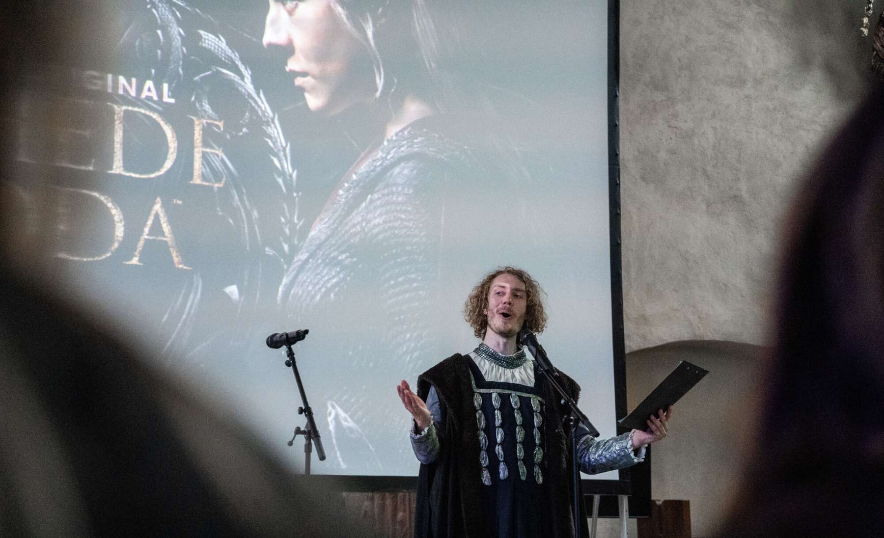 Telia näitas „Lohede koja“ uue hooaja esimest episoodi Tallinna Niguliste kirikus