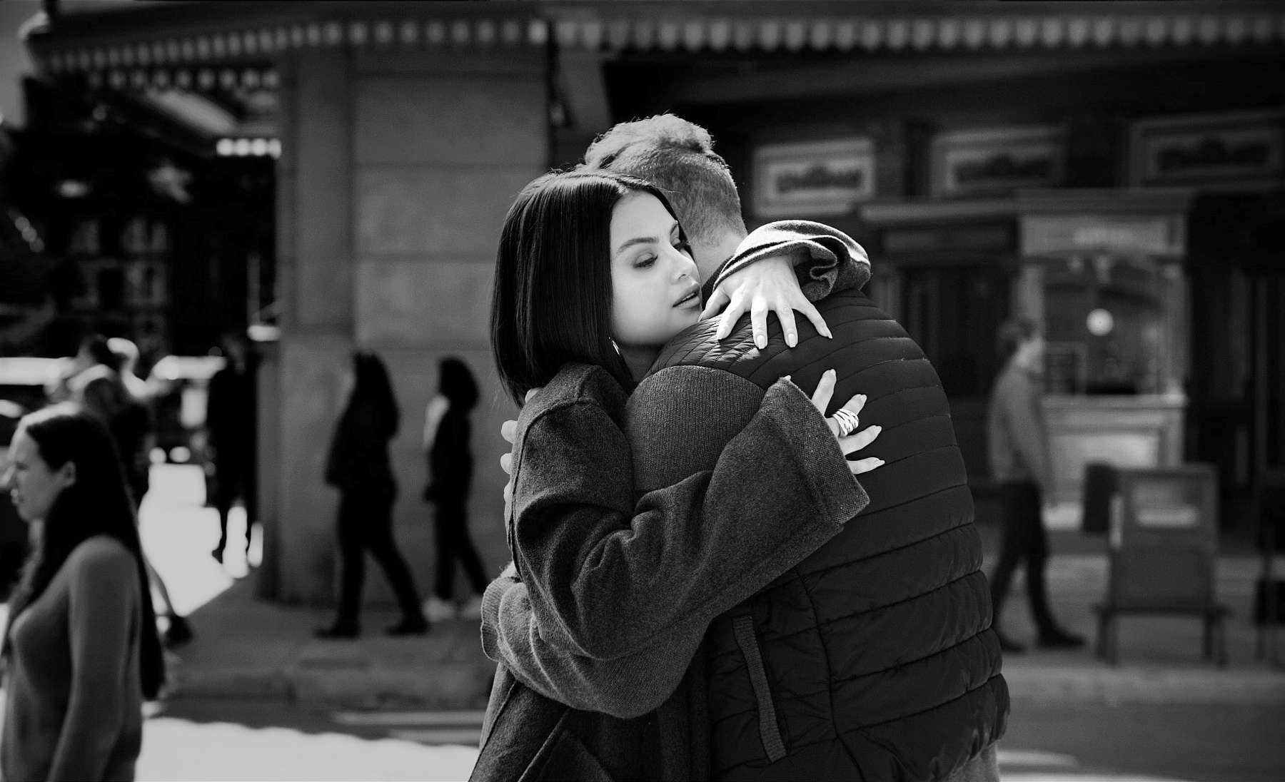 Coldplay ja Selena Gomez avaldasid uue muusikavideo