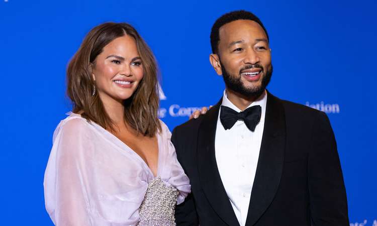 John Legend ja Chrissy Teigen