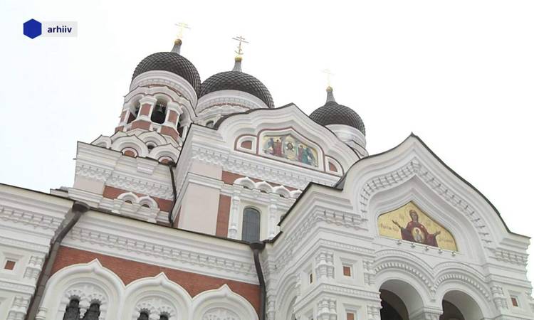 Moskva Patriarhaadi Eesti Õigeusu Kiriku juhil tuleb Eestist lahkuda