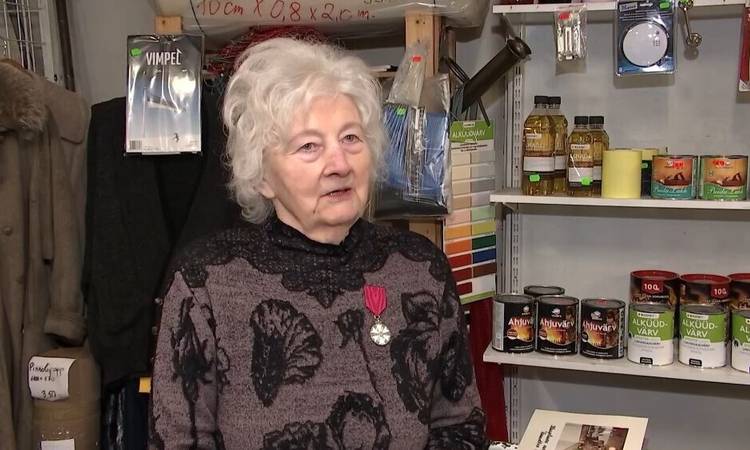 88-aastane Alma peab siiani eesti vanimat erapoodi.