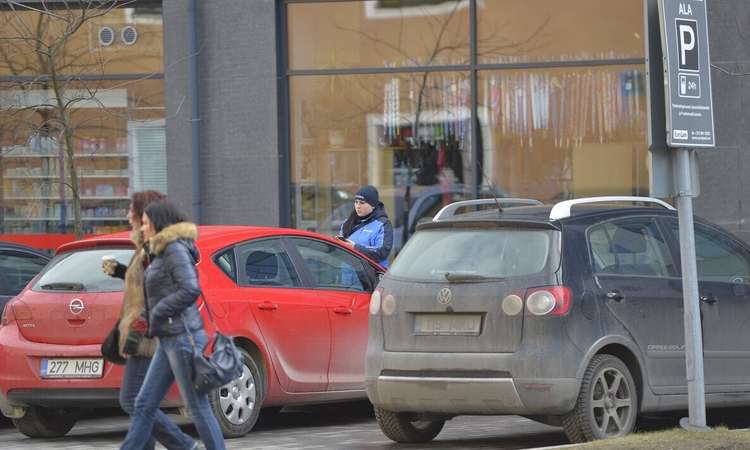 Tasuta parkimine võib Tallinna kesklinnast sootuks kaduda.