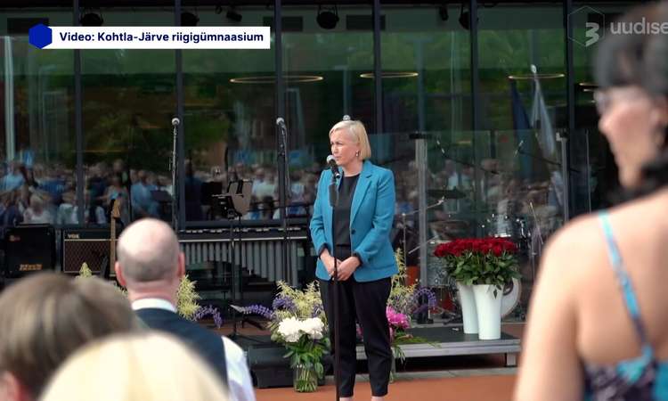 TV3 uudised: haridusminister Kristina Kallas pidas kooli lõpuaktusel venekeelset tänukõnet