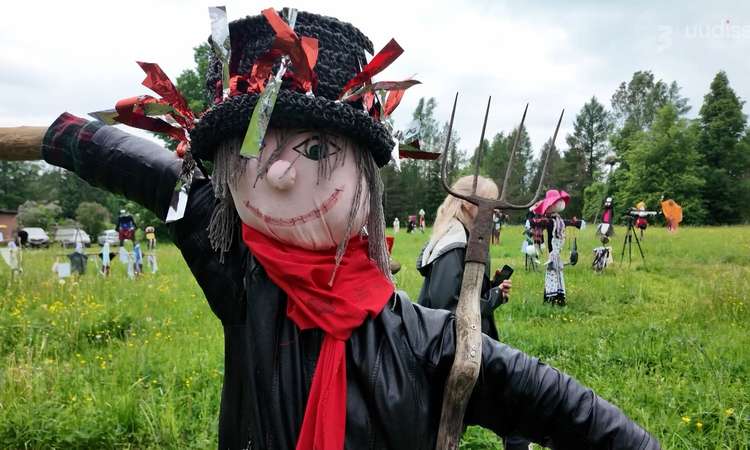 TV3 uudised: hernehirmutised tulid kapist välja! Heimtalis seisab rivis ligi 60 hernehirmutist