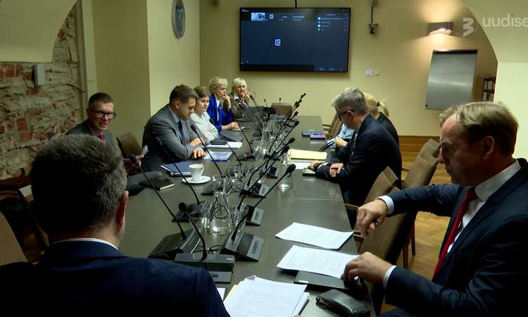 TV3 uudised: RKIK endise juhi sõnul tõi Dataseli areenile kaitseminister Hanno Pevkur