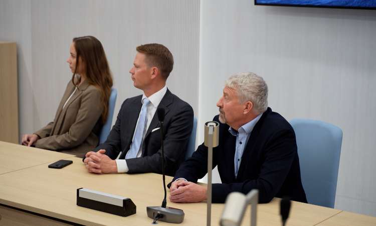 TV3 uudised: Olerexi juht mõisteti valeandmete esitamises süüdi 24.09.2026 Tartu Maakohus tunnistas Andres Linnase ja AS-i Olerex süüdi valeandmete esitamises ning mõistis mõlemale rahalise karistuse. Linnasele määrati karistuseks 360 477 eurot ning Olerexile 2 miljoni euro suurune rahaline karistus. Reporter: Revo Raudjärv