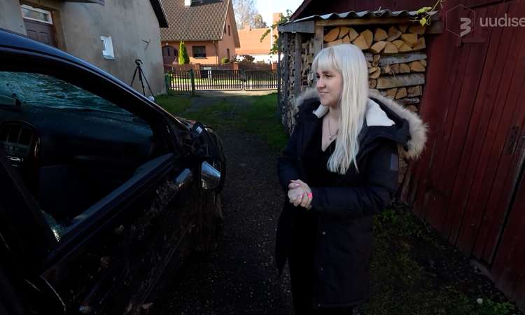 TV3 uudised: Räpinas sõitsid vargad neljalapselise pere auto sodiks