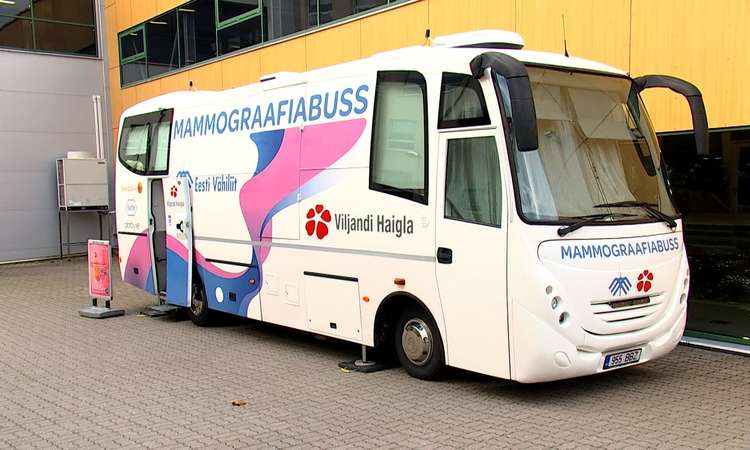 TV3 uudised: rahvusvahelisel rinna tervise päeval tuletatakse meelde tervise kontrollimist ka tervisemurede puudumisel 15.10.2026 Täna tähistatakse rahvusvahelist rinna tervise päeva, millega juhitakse tähelepanu rinnavähi ennetamisele ja varajase avastamise olulisusele. Eestis avastatakse rinnavähki üha enam varases staadiumis, kuid sõeluuringule jõuab endiselt vaid umbes pool kutsutud naistest. Me käisime mammograafiabussi juures uurimas, miks on oluline uuringule tulla ka siis, kui tervisemuresid ei ole. Reporter: Liisa Aadussoo