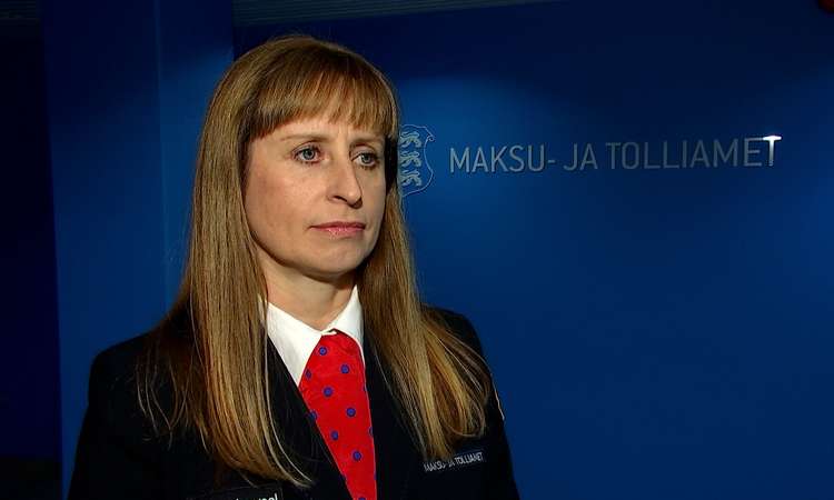 TV3 uudised: postipakid muutuvad homsest taaskord kallimaks 31.10.2026 Alates homsest lähevad postipakid väljastpoolt Euroopa Liitu kallimaks, sest igale pakis oevale kaubale lisandub käitlustasu. Reporter: Sven Soiver