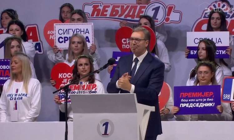 TV3 uudised: tudengite nimekiri loodab Vucici võimult tõugata