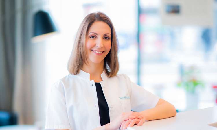 Dr Heleia Nestal Zibo