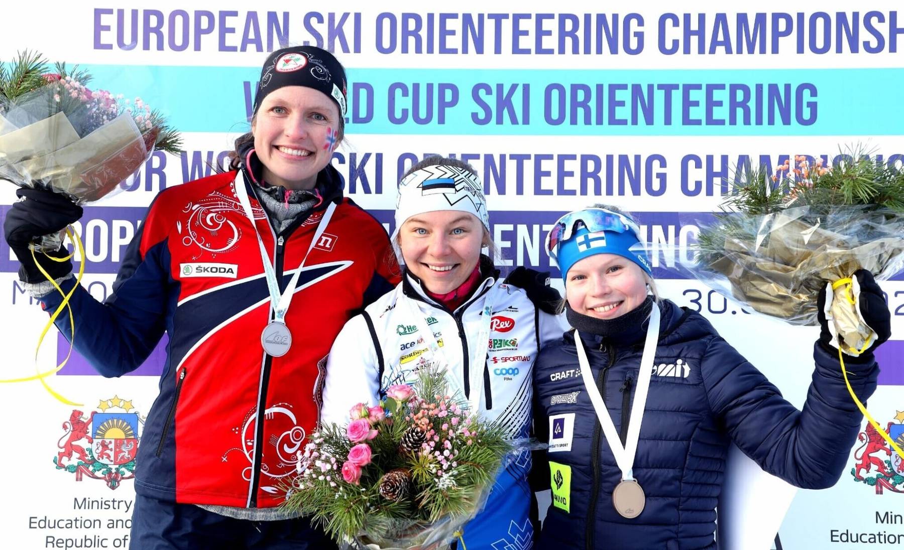 Anna Ulvensoen (hõbe), Daisy Kudre-Schnyder (kuld) ja Maria Hoskari (pronks)