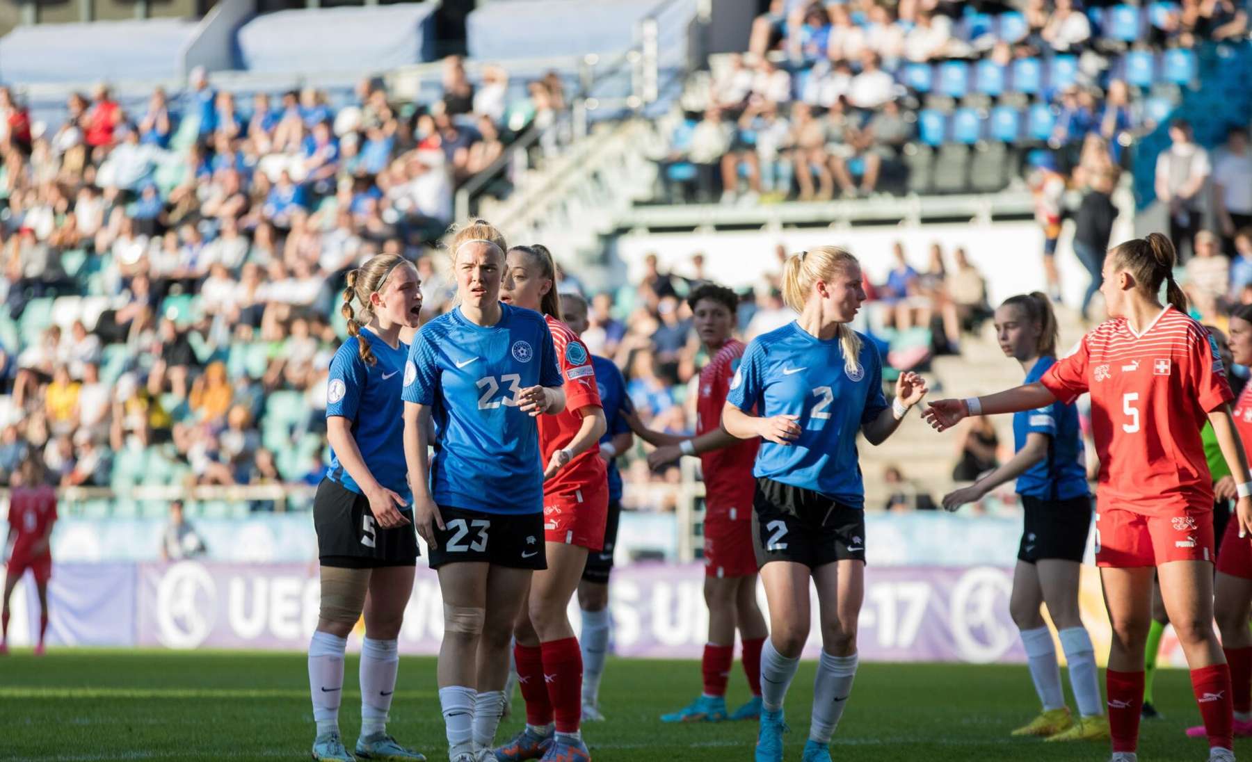 Eesti neidude U17 koondis turniiri esimeses kohtumises Šveitsiga