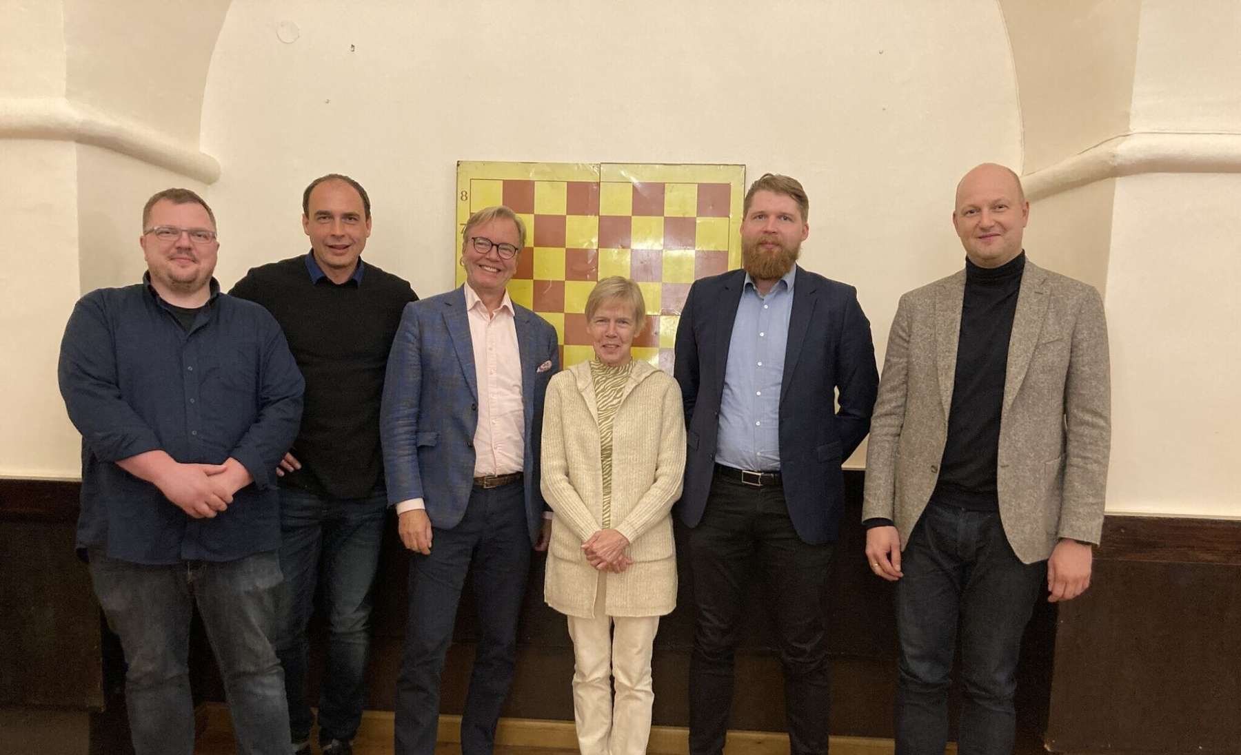 vasakult Rauno Veri, Kaido Külaots, Joakim Helenius, Tatjana Fomina, Rando Tomingas ja Igor Krupenski.