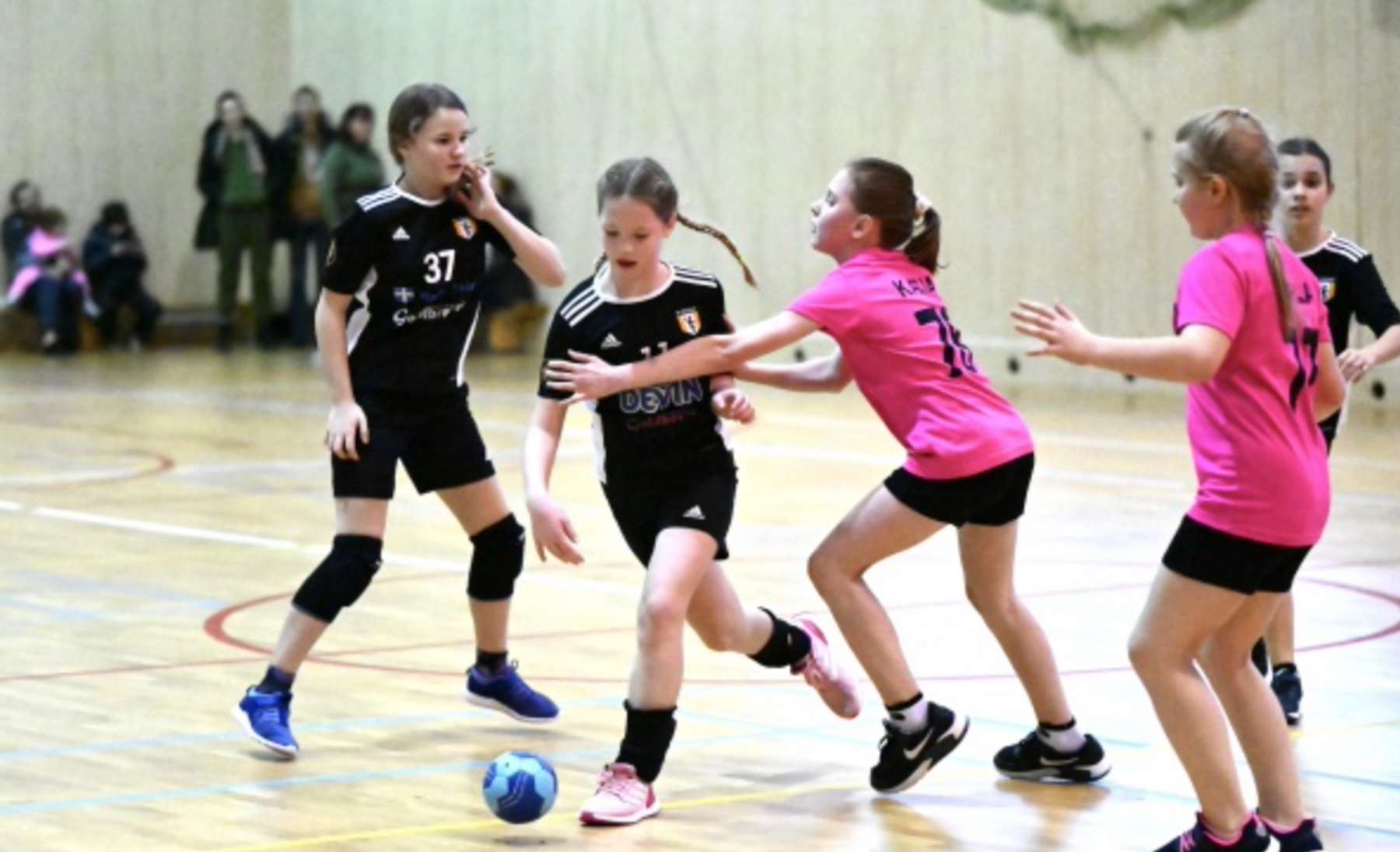 Nädalavahetusel selgub Vasalemmas tütarlaste D2 vanuseklassi karikavõitja 2023 Eesti karikavõistlustel käsipallis