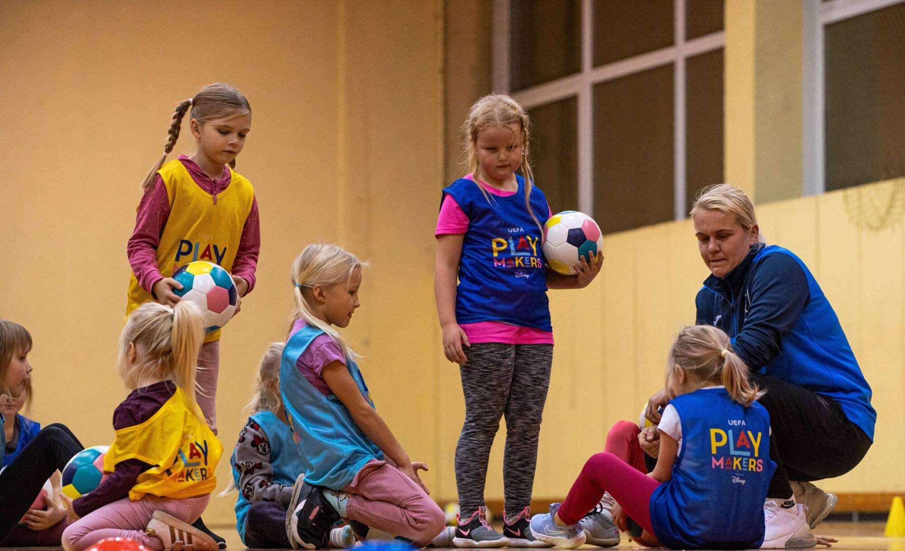Playmakersi programmi kaudu on jalgpalliga tutvust teinud ligi 1000 Eesti tüdrukut