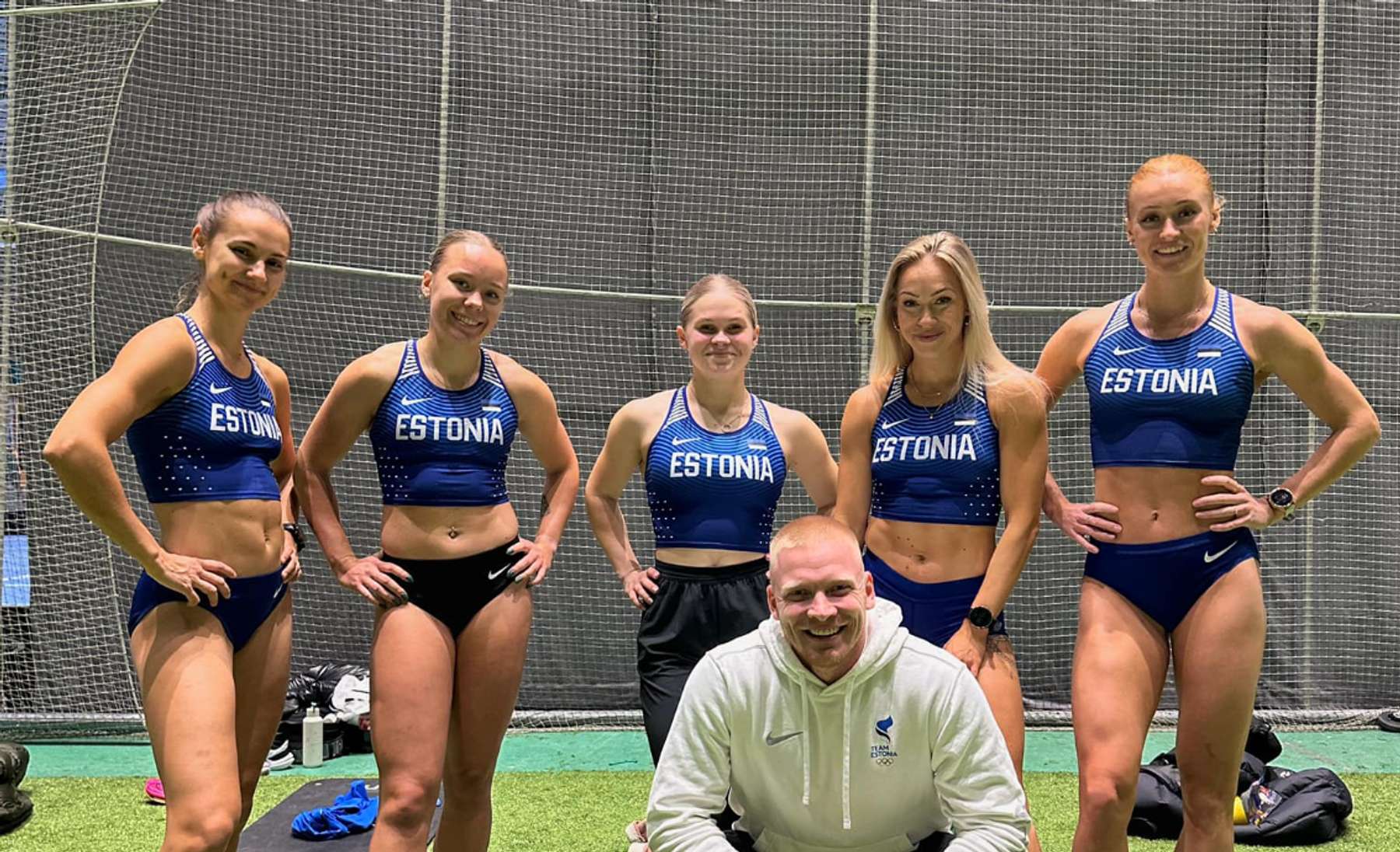 Eesti naiste teatetiim alustas hooaega Soomes