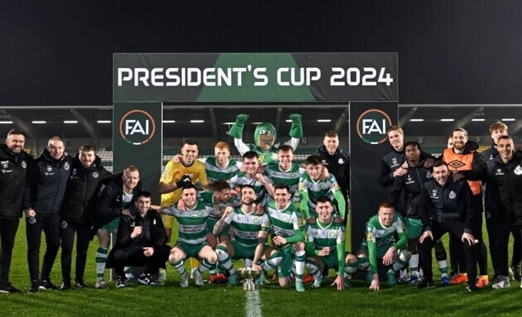 Shamrock Rovers võitis aastase vahe järel taas Iirimaa superkarika