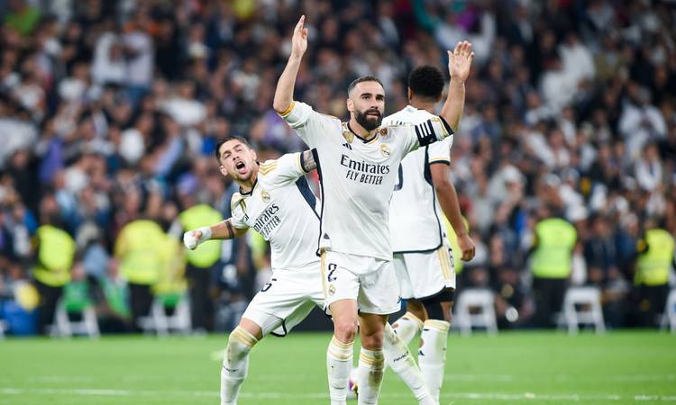 Real Madridi mängumehed väravat tähistamas