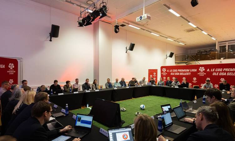Möödunud nädalal toimus traditsiooniline dialoogkohtumine Premium liiga, Esiliiga ja Esiliiga B klubide ning jalgpalliliidu esindajate osalusel