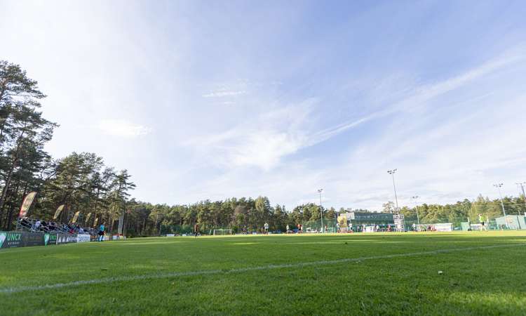 Männiku staadion eelmise hooaja 16. septembri FC Nõmme Unitedi ja FC Elva vahelises kohtumises