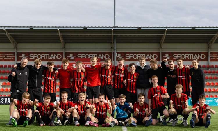FC Nõmme Unitedi U16 meeskond tegi aprillikuus noorte Balti liigas ajalugu, pääsedes esimese Eesti võistkonnana poolfinaali