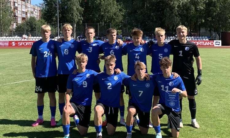 Pildil Eesti U17 noormeeste algkoosseis Soome eakaaslaste vastu