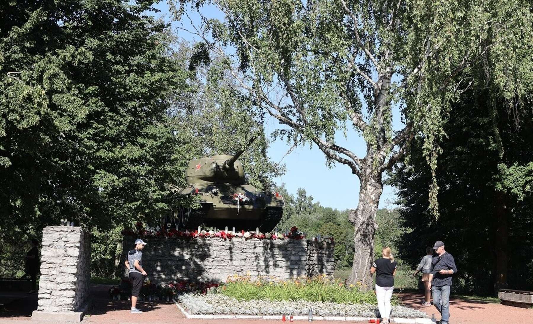 Narva tank